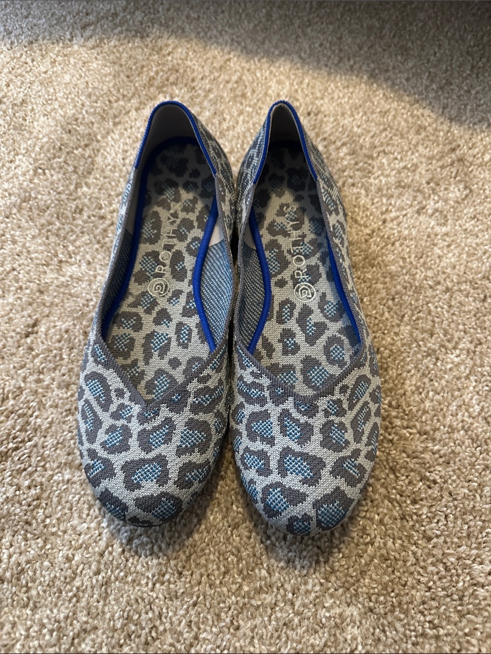 Rothy's Gray and Blue Leopard Knit Flats
